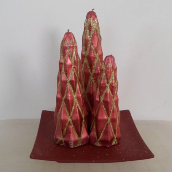 Holiday Time Candle Gift Set - Picture 2 of 7